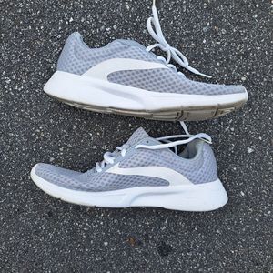 2/$25 Athletic Works Woman’s Grey Mesh Sneakers Size 8